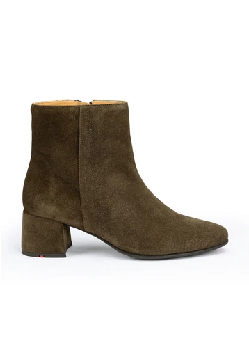 ANKLE BOOT